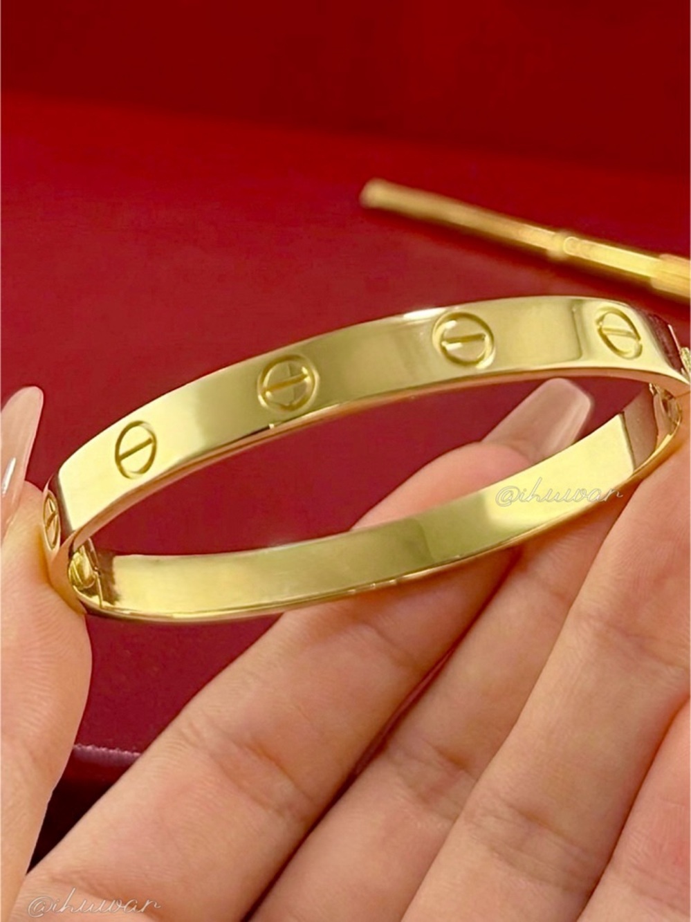 New 18K Gold Plated Screw Love Motif Bangle Bracelet with Screwdriver